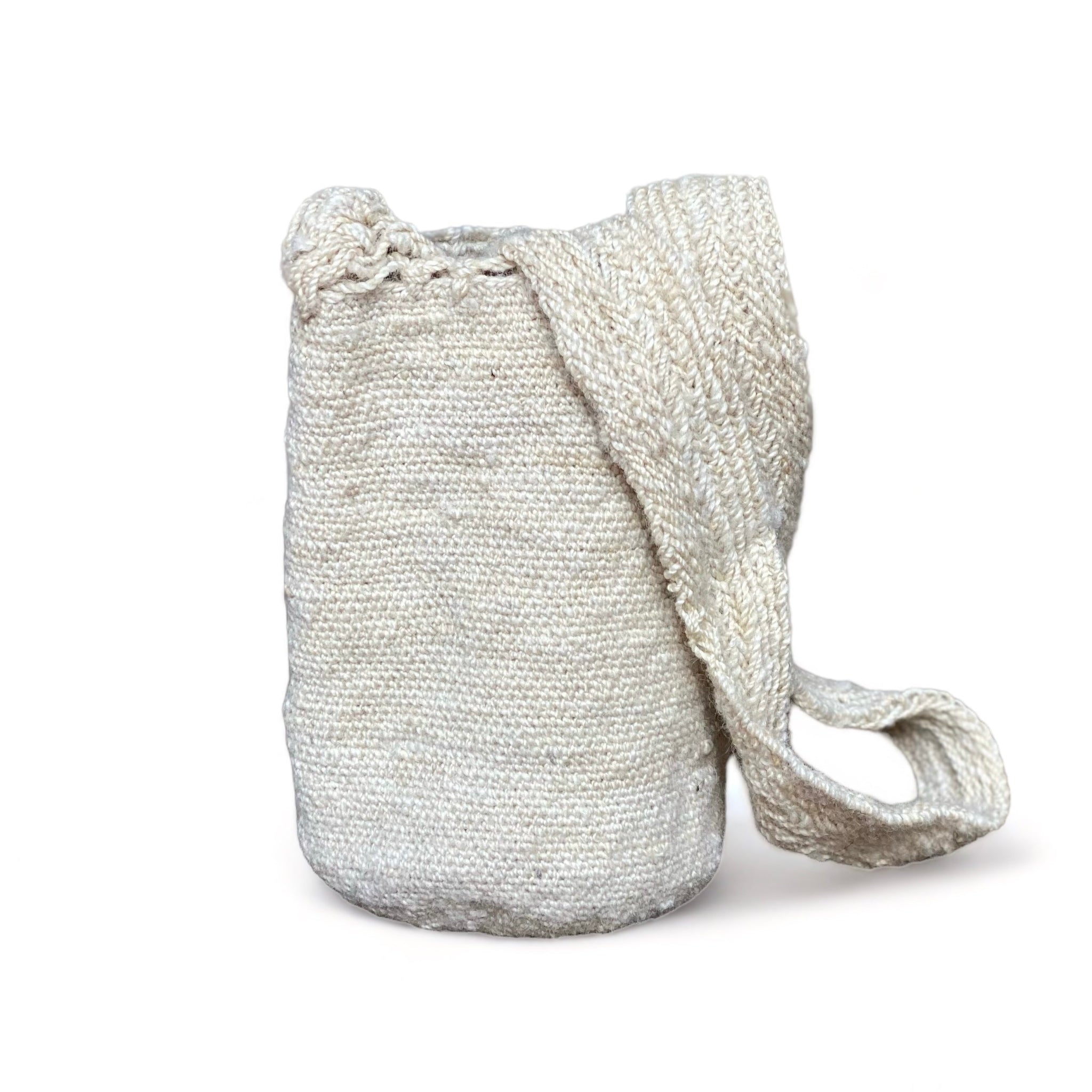 Sierra Bags, Borsa a secchiello , artigianale in pura lana intrecciata a mano dalle donne indigene delle Ande colombiane. Bianco, panna, neutro