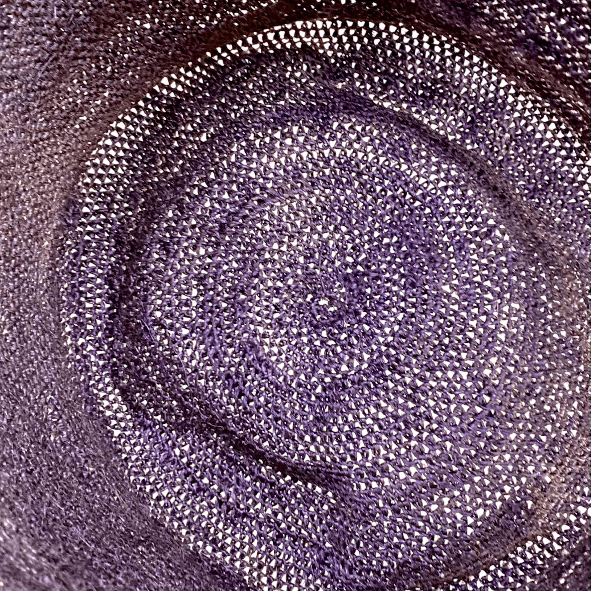 Fibi Bag melanzana fatta a mano in Colombia