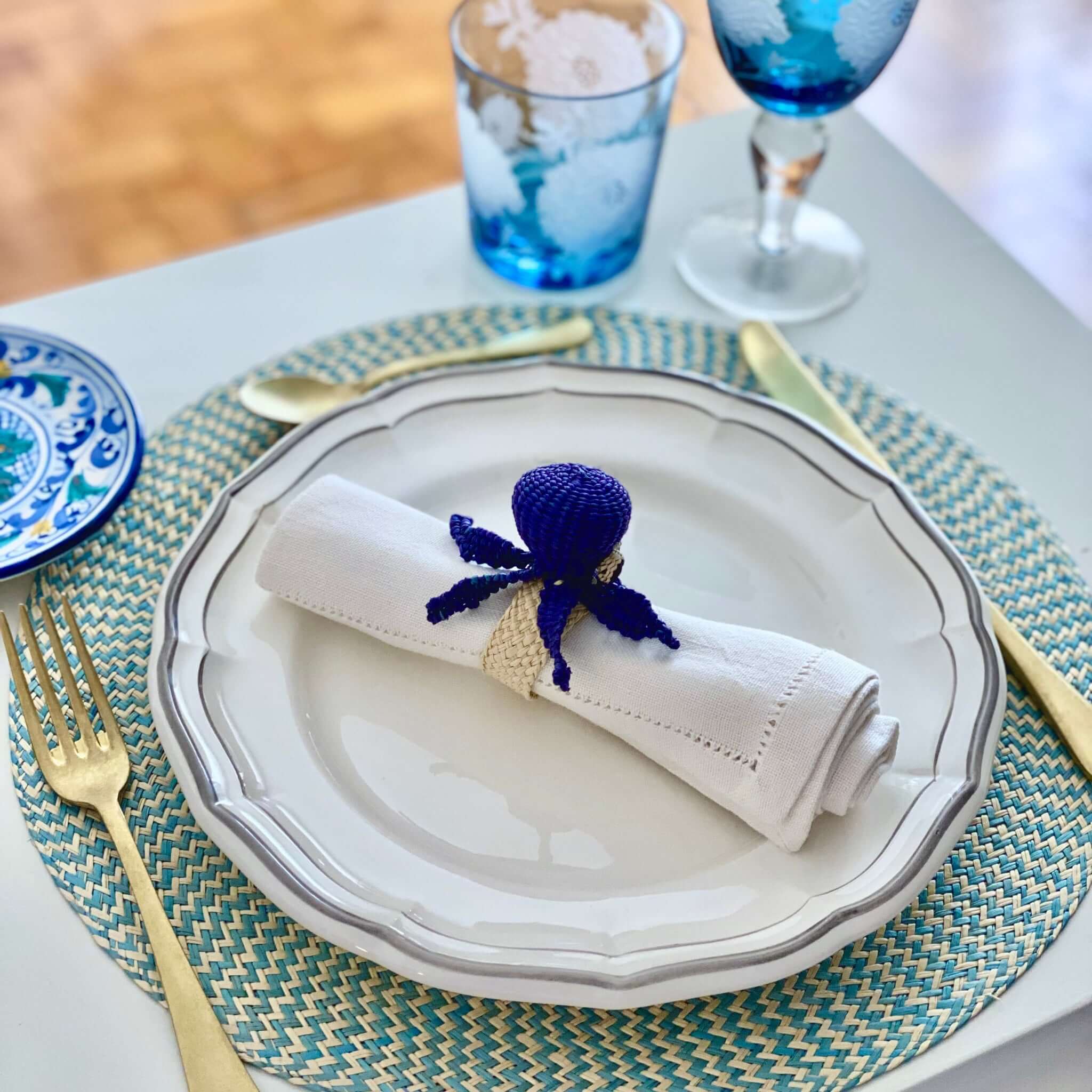 Decorazione tavola estiva in fibra naturale – portatovagliolo polpo