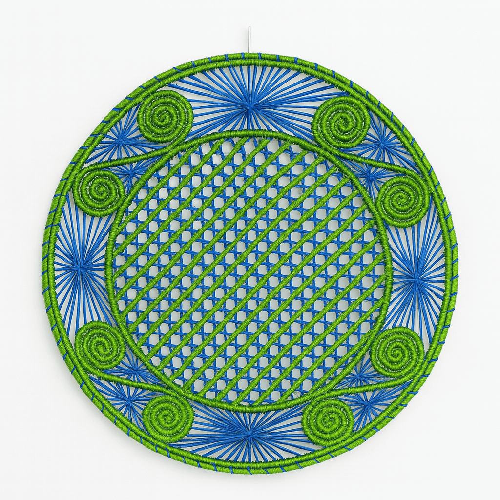 Tovaglietta artigianale verde e azzurra in palma di iraca intrecciata a mano – Volver Bags