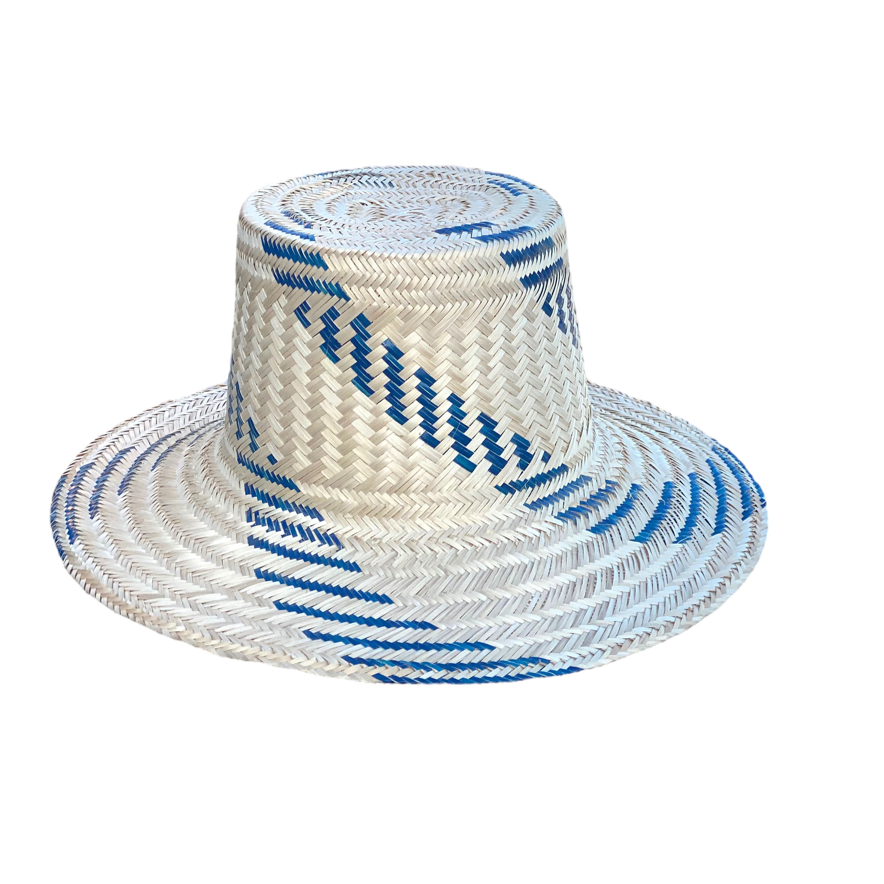 Accessorio eco-friendly: cappello da sole Wayuu artigianale in fibra naturale, ispirato al design tradizionale delle comunità indigene colombiane – VolverBags
