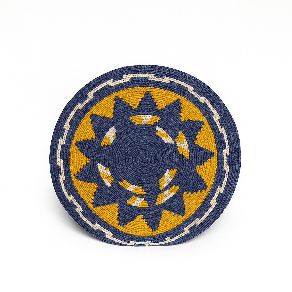 Base Borsa wayuu blu ocra, motivi geometrici e rombi, blu ocra e bianco. Volver Bags 