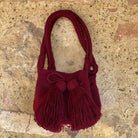 Volverina Borgoña, mini borsa da spalla Wayuu all’uncinetto nei toni del rosso vino

