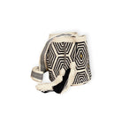 Mochila Wayuu bianco e nero compatta (altezza 16 cm, diametro 15 cm), autentica artigianalità colombiana